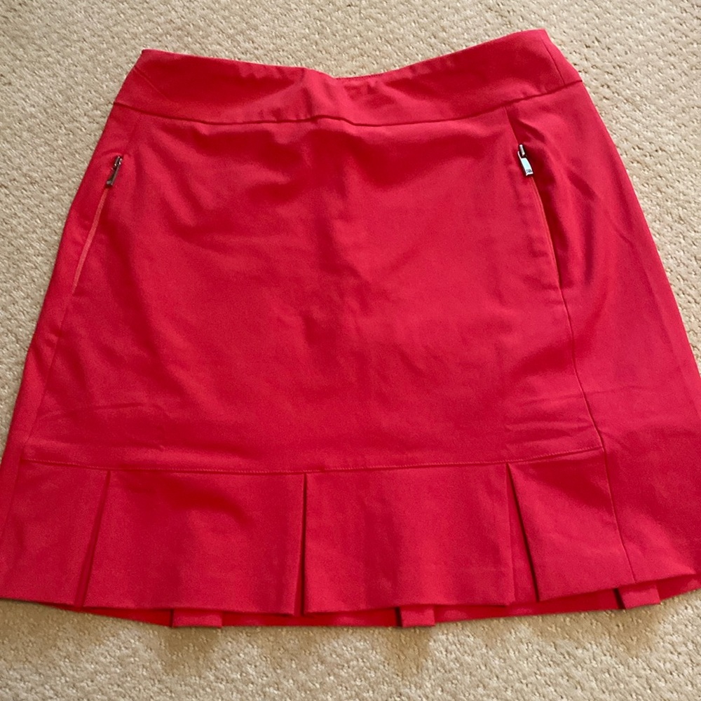 Woman’s Tail golf skirt size 6